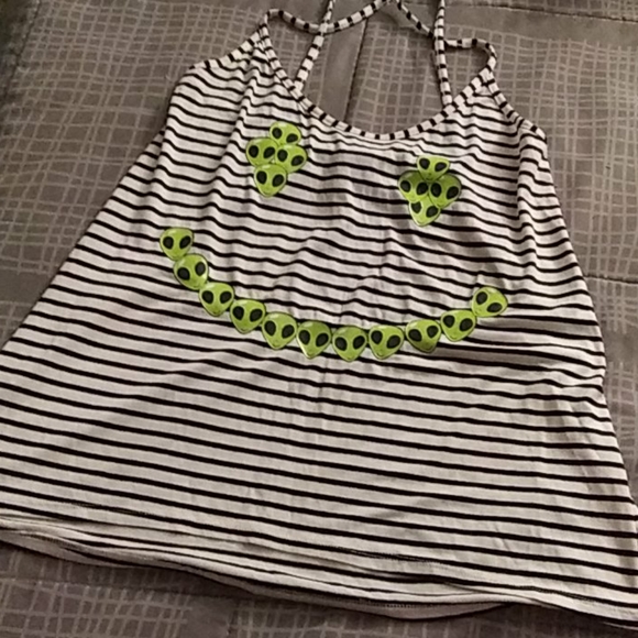 👽 top - Picture 3 of 3